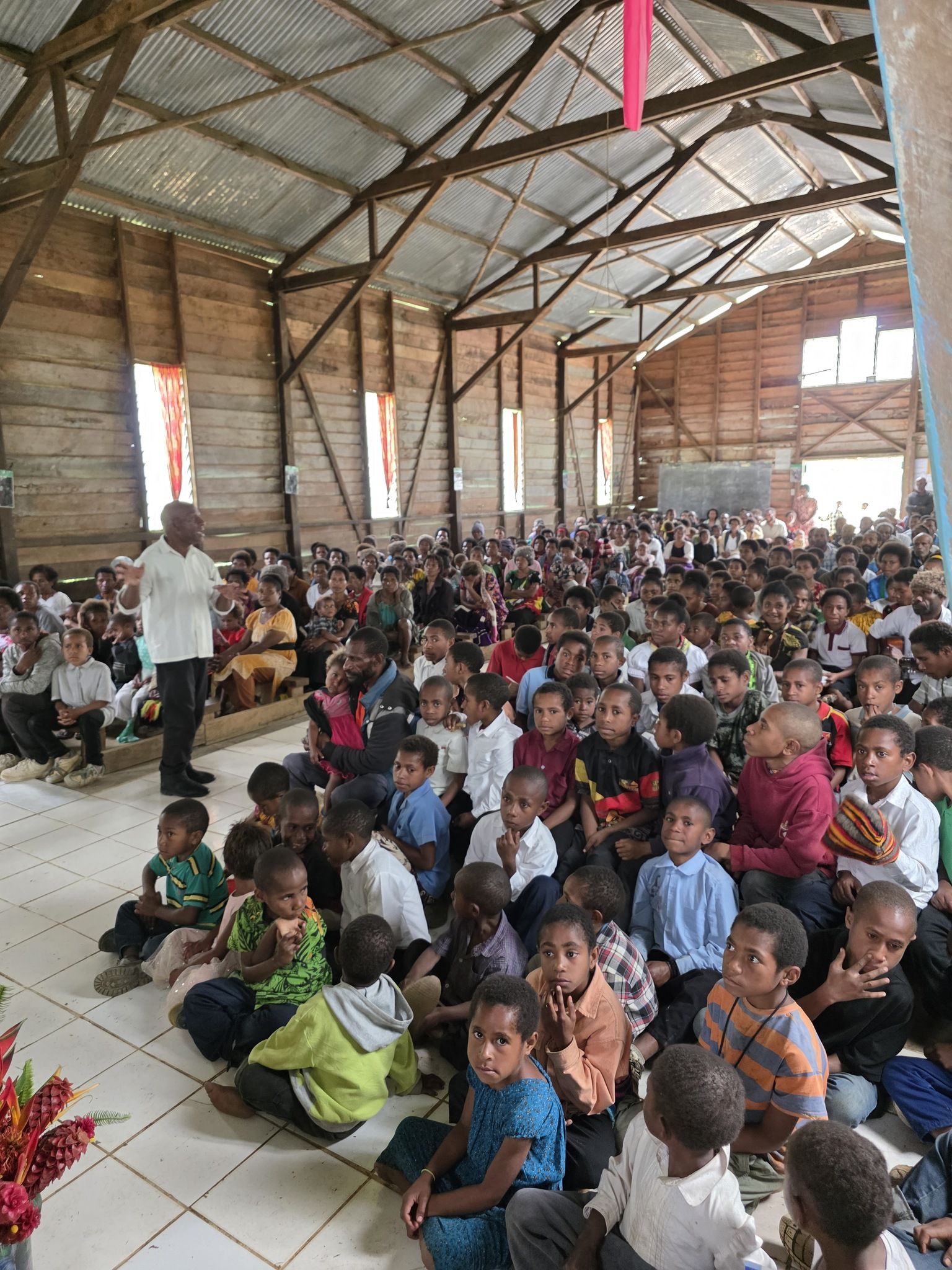 Jak pomóc misjom na krańcu świata? Modlitwa, post i jałmużna jako fundament wsparcia misjonarza w Papui-Nowej Gwinei